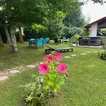 Les D'arrauntz Bed & Breakfast 3*