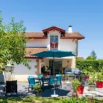 Les D'arrauntz Bed & Breakfast