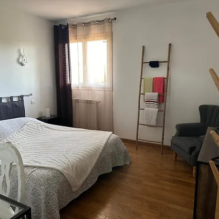 Les D'arrauntz Юстарис