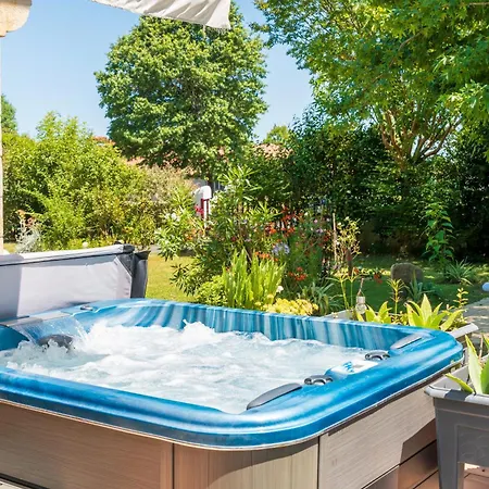 Les D'arrauntz Отель типа 