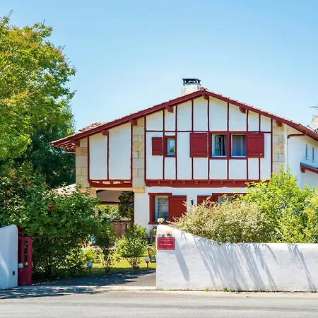 Les D'arrauntz Отель типа 