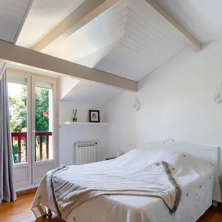Bed & Breakfast Les D'arrauntz Ustaritz
