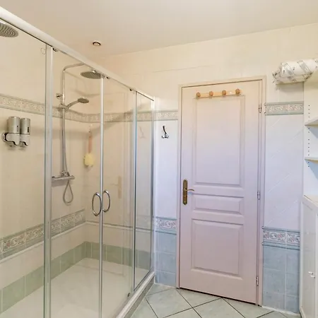Les D'arrauntz Bed & Breakfast Ustaritz