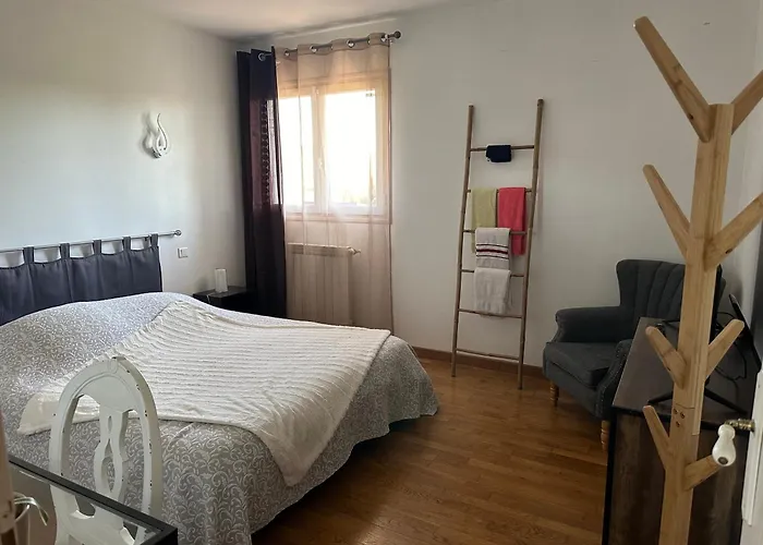 Les D'arrauntz Юстарис