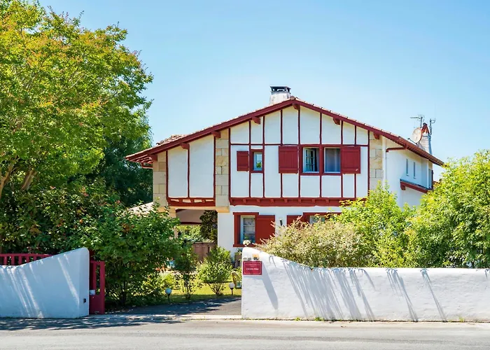 Les D'arrauntz Отель типа 